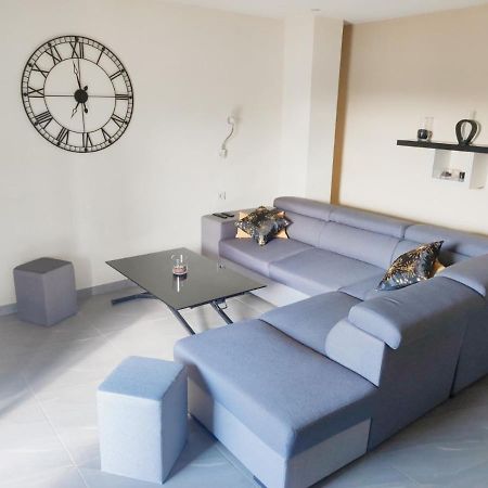 Joli appartement 6 couchages à 10mn de la Mer Theza Esterno foto